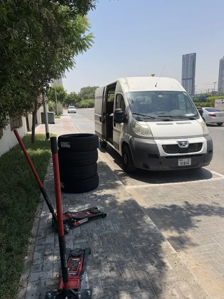 Mobile tyre service van attending a vehicle in Dubai